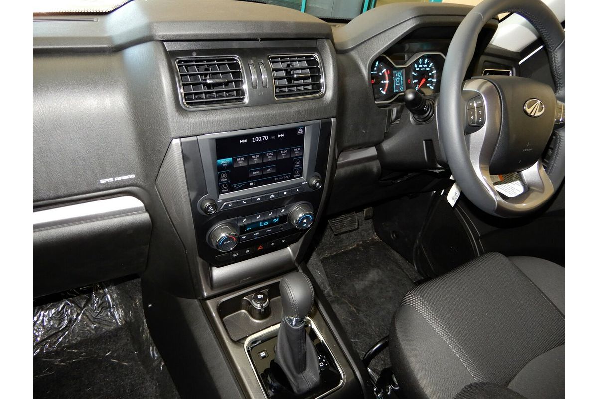 2022 Mahindra PIK-UP S11 4X4