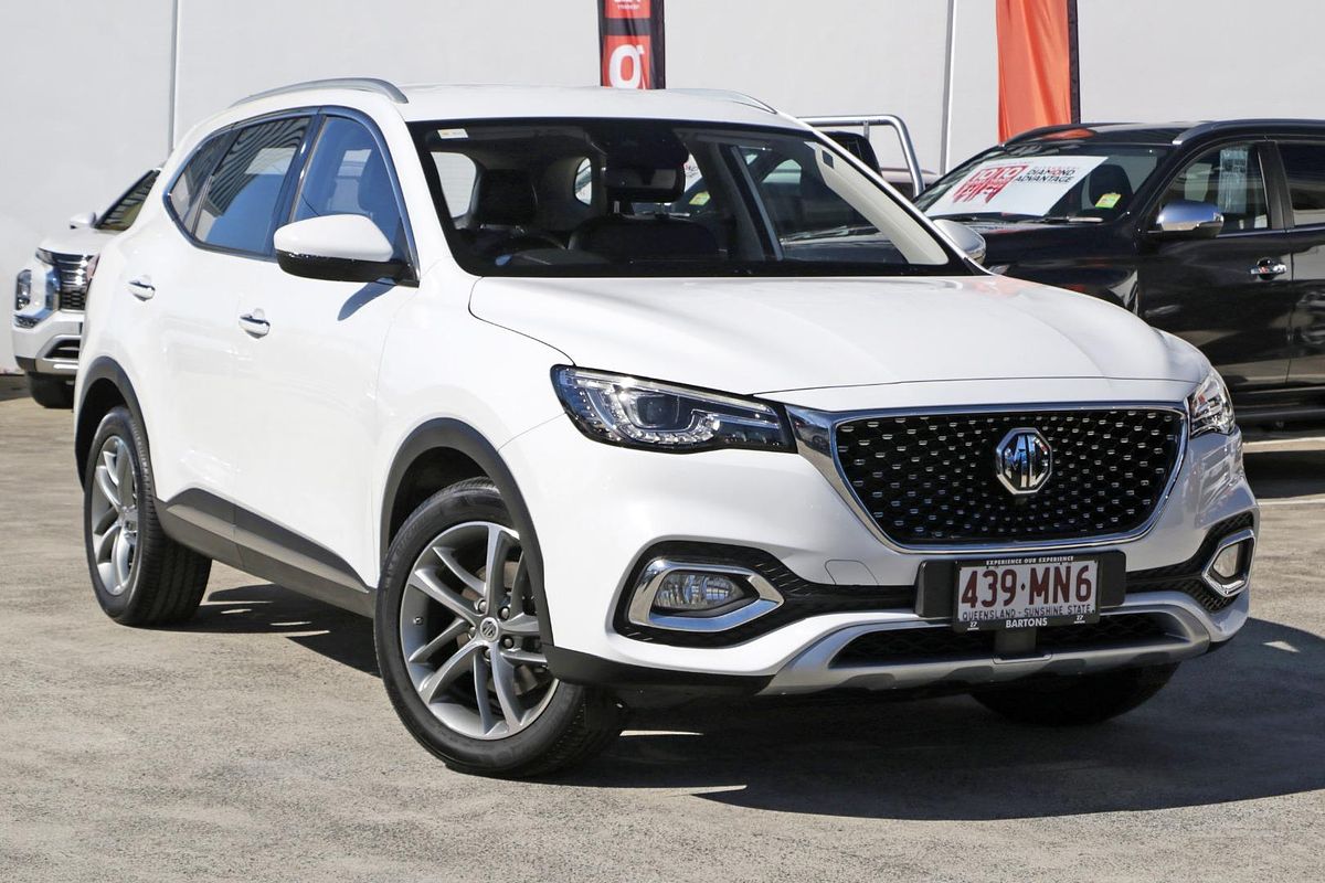 2024 MG HS Excite SAS23