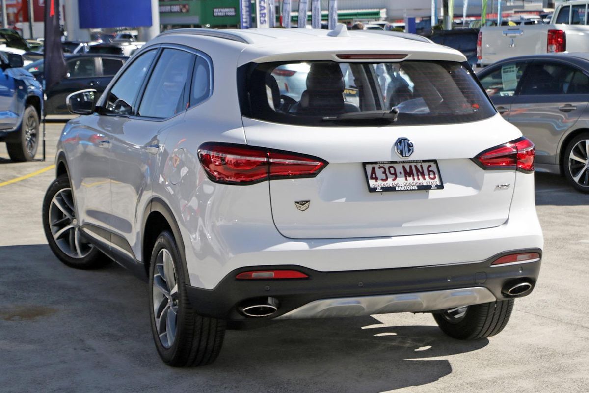 2024 MG HS Excite SAS23