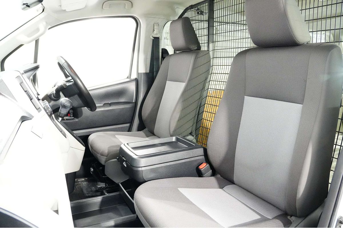 2022 Toyota Hiace GDH300R LWB