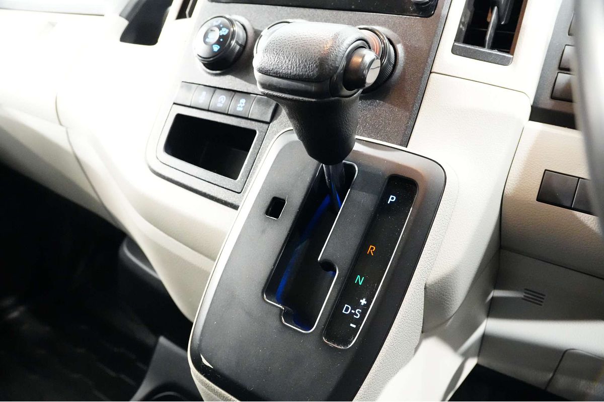 2022 Toyota Hiace GDH300R LWB