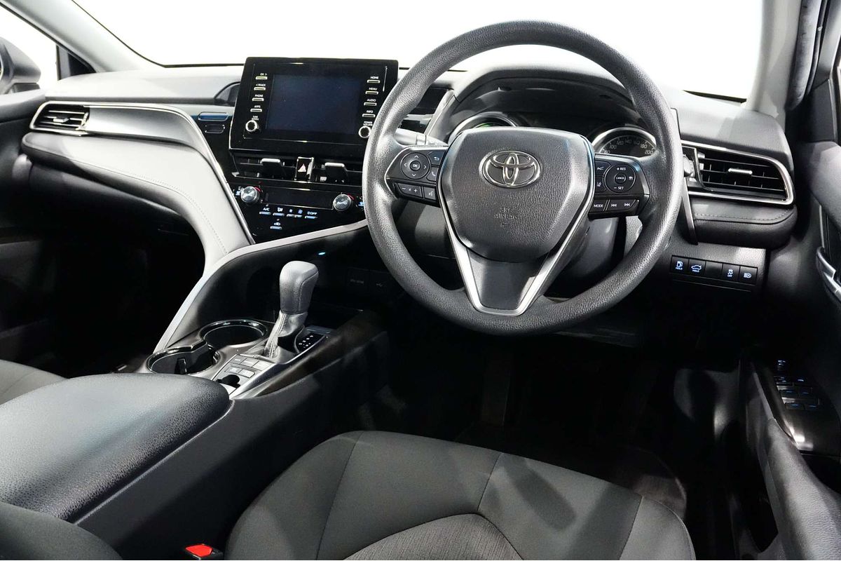 2021 Toyota Camry Ascent AXVH70R