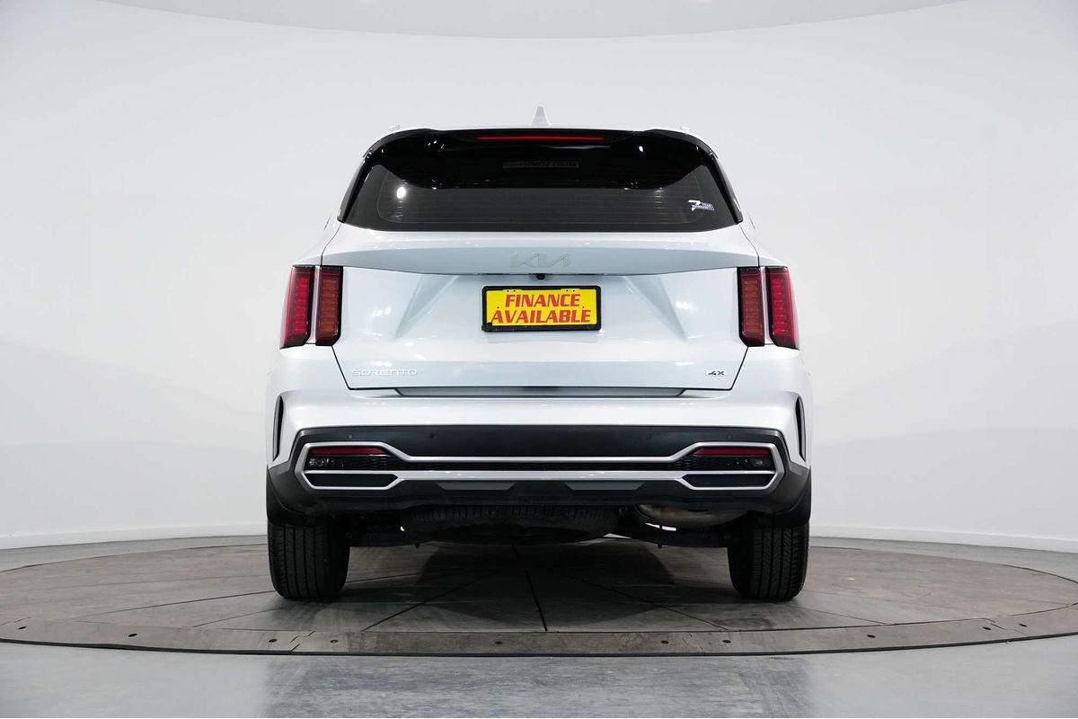 2022 Kia Sorento Sport MQ4