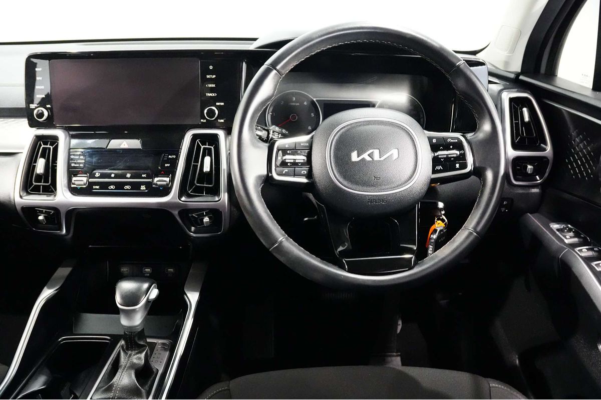 2022 Kia Sorento Sport MQ4