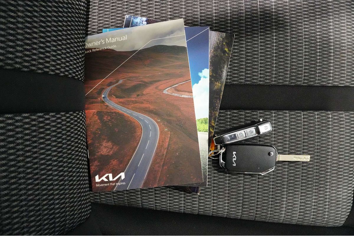 2022 Kia Sorento Sport MQ4