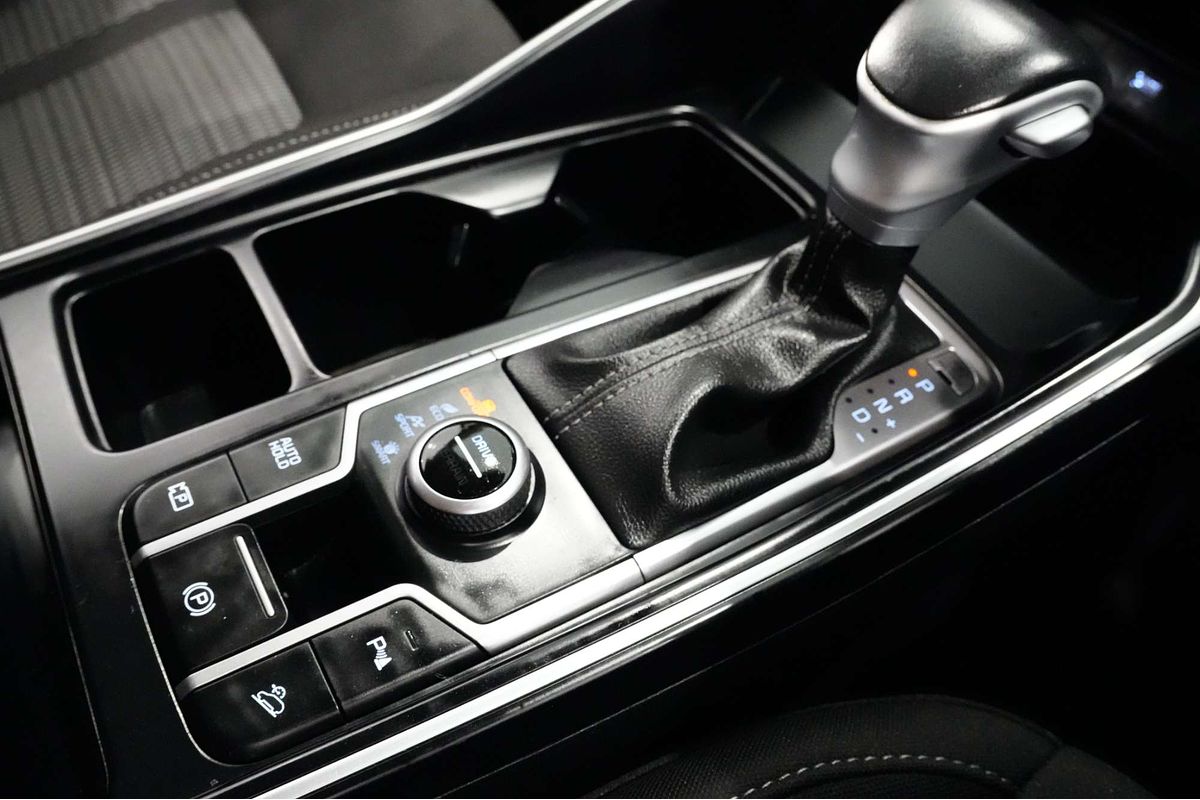 2022 Kia Sorento Sport MQ4