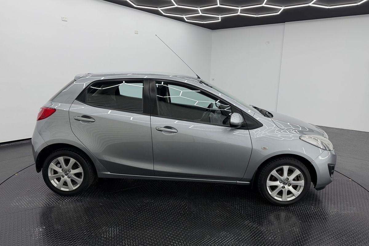 2014 Mazda 2 Neo Sport DE Series 2