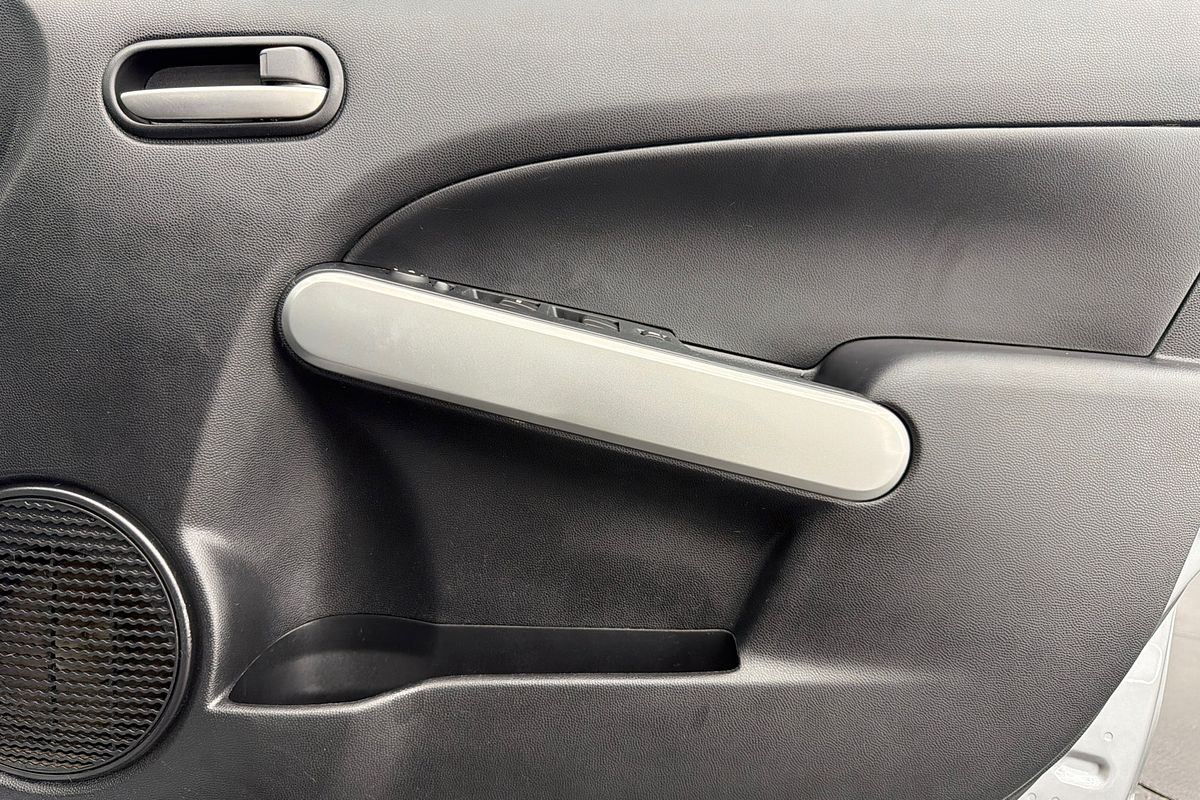 2014 Mazda 2 Neo Sport DE Series 2