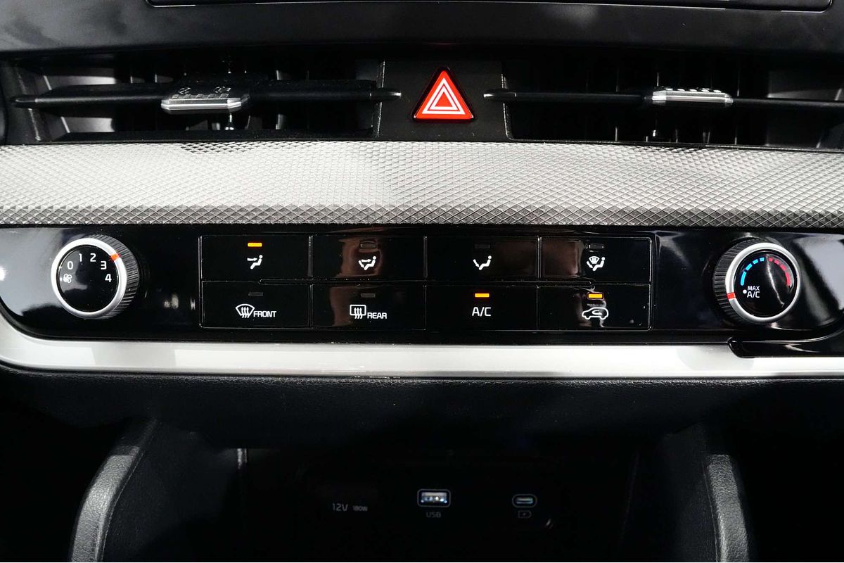 2021 Kia Sportage S NQ5