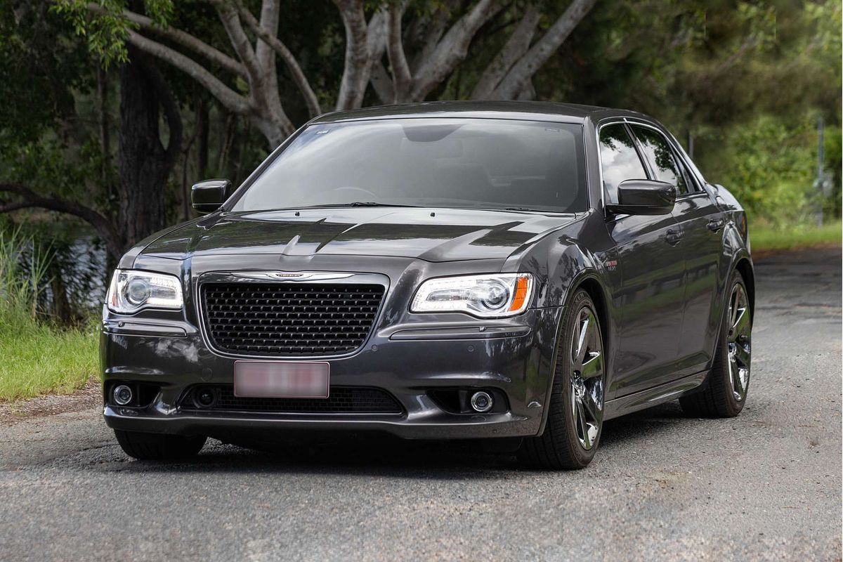 2013 Chrysler 300 SRT-8 LX