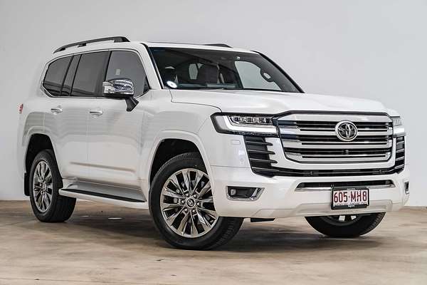 2024 Toyota Landcruiser Sahara ZX FJA300R