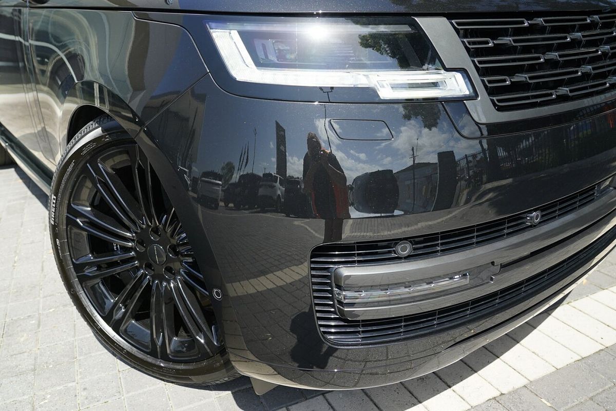 2025 Land Rover Range Rover P530 Autobiography L460