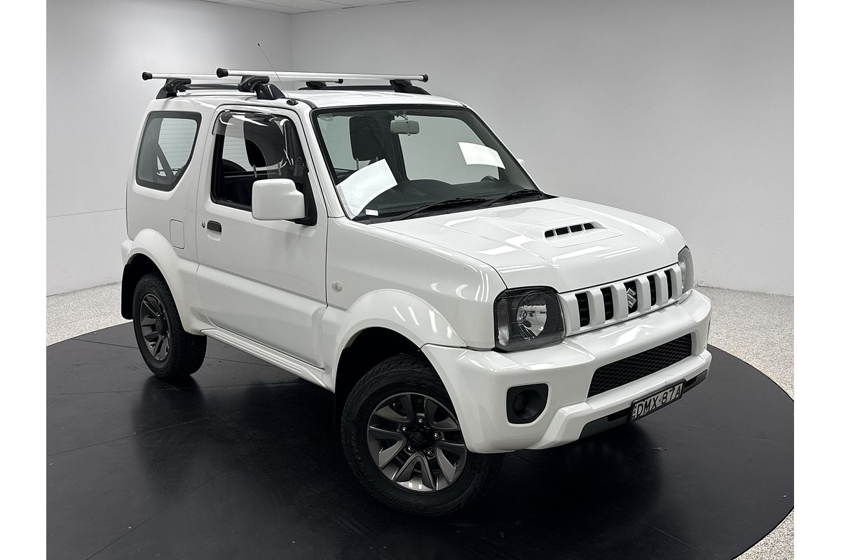 2017 Suzuki Jimny Sierra SN413 T6