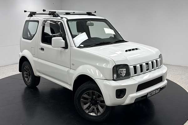 2017 Suzuki Jimny Sierra SN413 T6