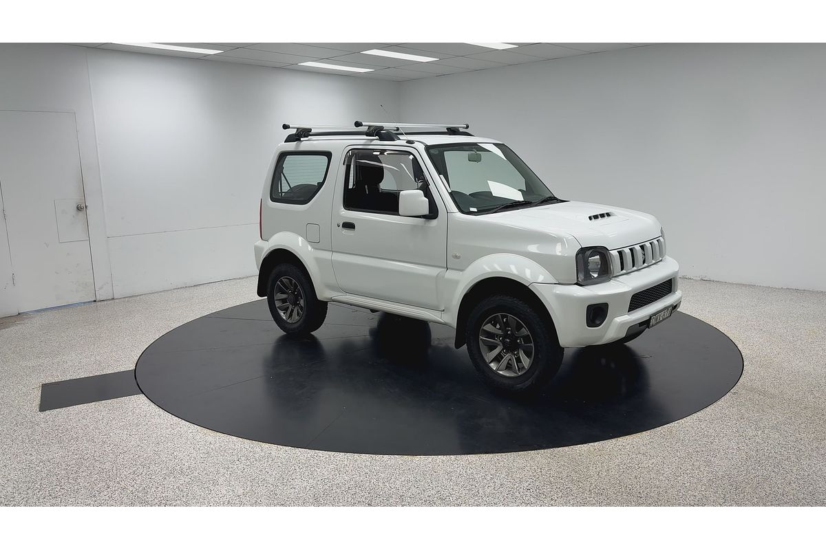2017 Suzuki Jimny Sierra SN413 T6