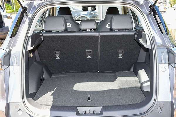 2026 Chery Tiggo 4 Hybrid Ultimate thumb-6