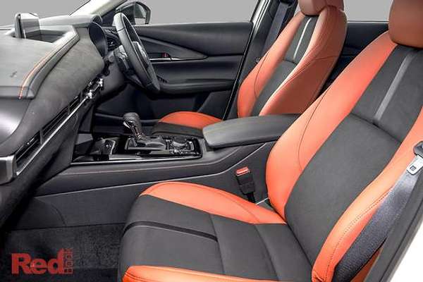 2026 Mazda CX-30 G20 Touring LE DM Series thumb-4