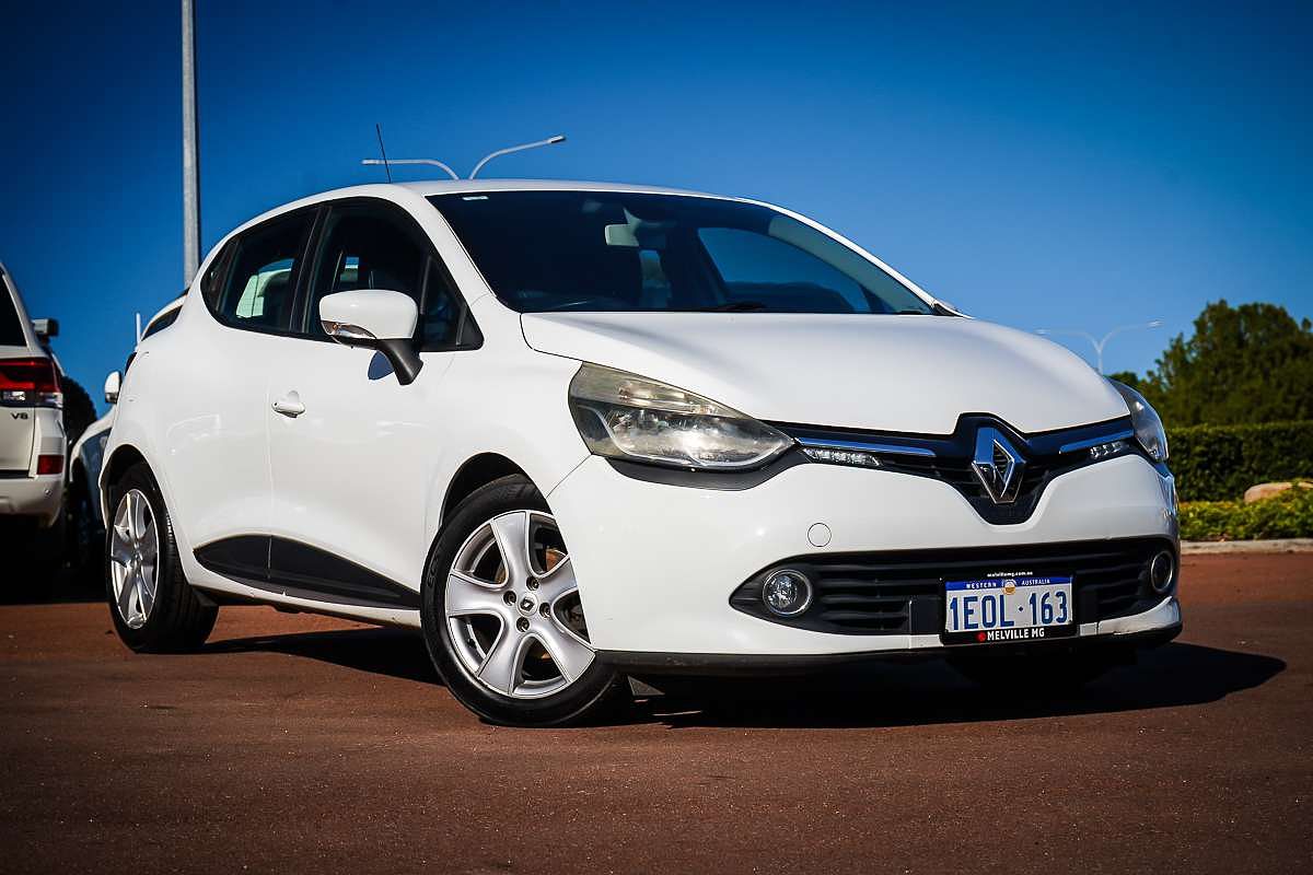 2014 Renault Clio Expression IV B98