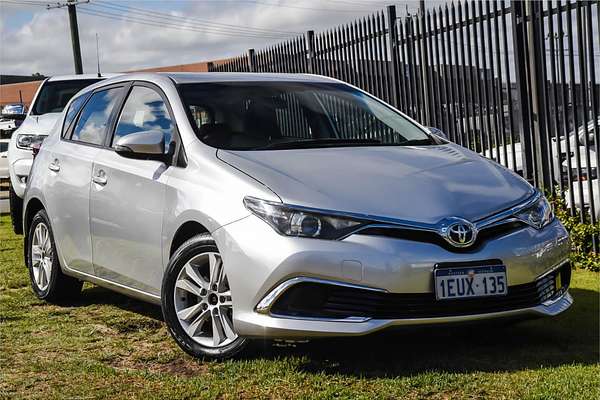 2015 Toyota Corolla Ascent ZRE182R