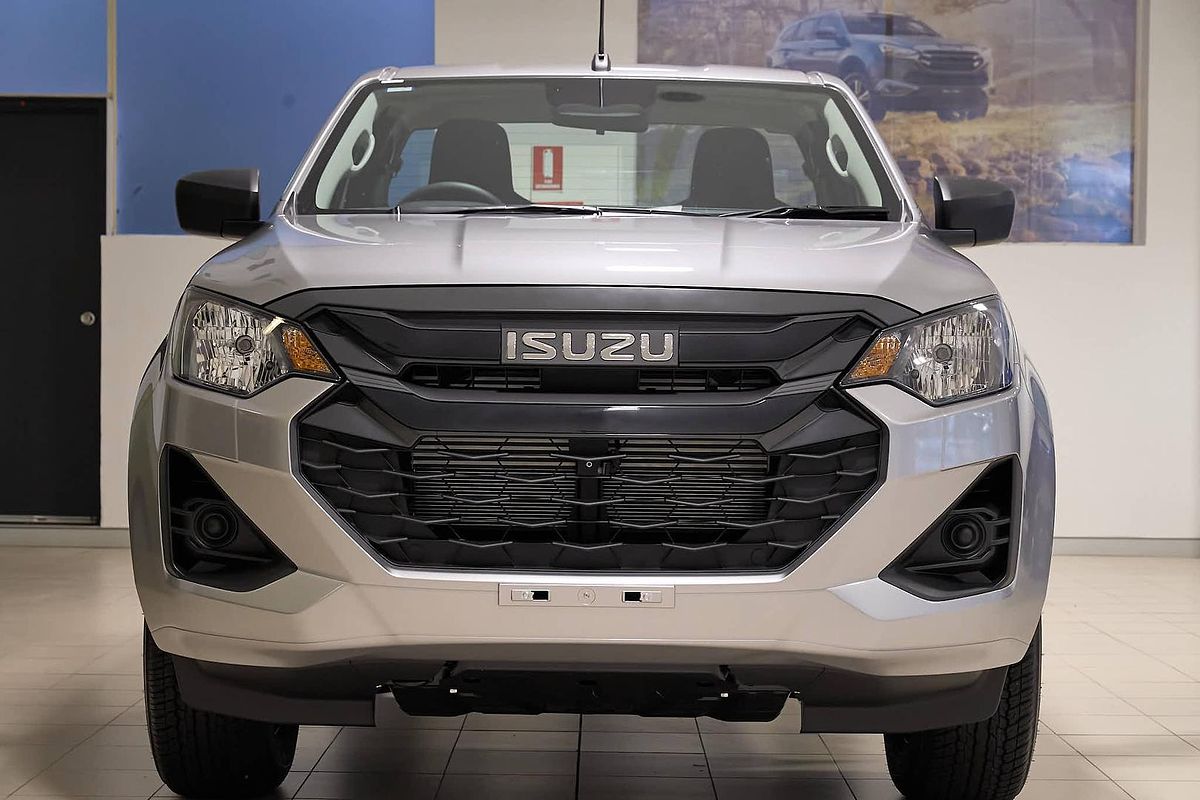 2025 Isuzu D-MAX SX High Ride Rear Wheel Drive