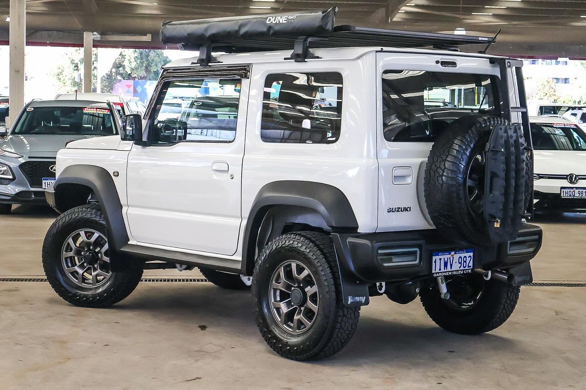 2022 Suzuki Jimny GLX GJ