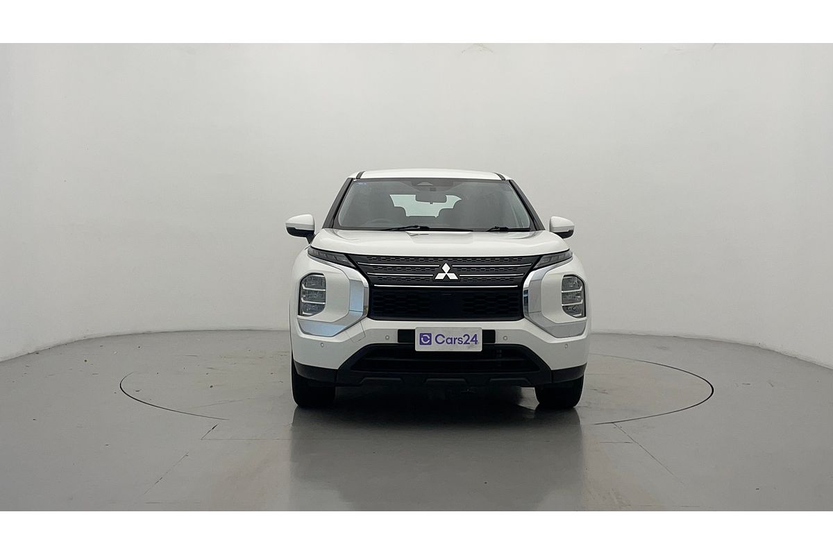 2022 Mitsubishi Outlander ES ZM