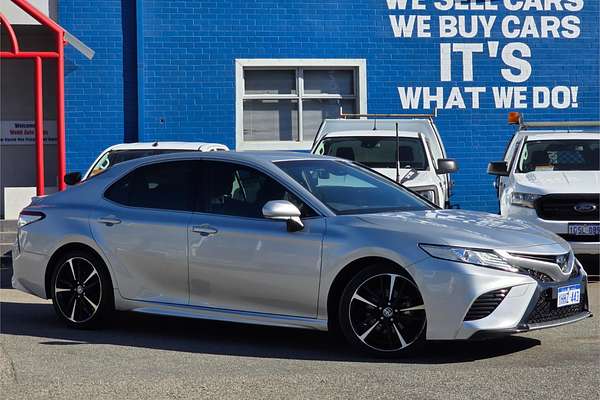 2020 Toyota Camry SX GSV70R
