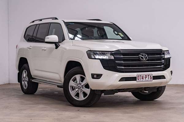 2024 Toyota Landcruiser GXL FJA300R
