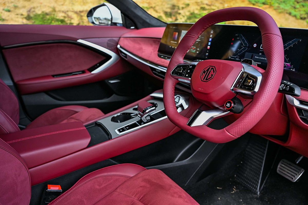 2026 MG MG7 Essence IP42