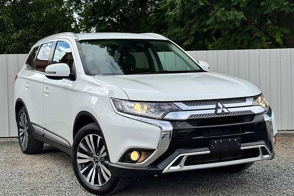 2021 Mitsubishi Outlander LS ZL