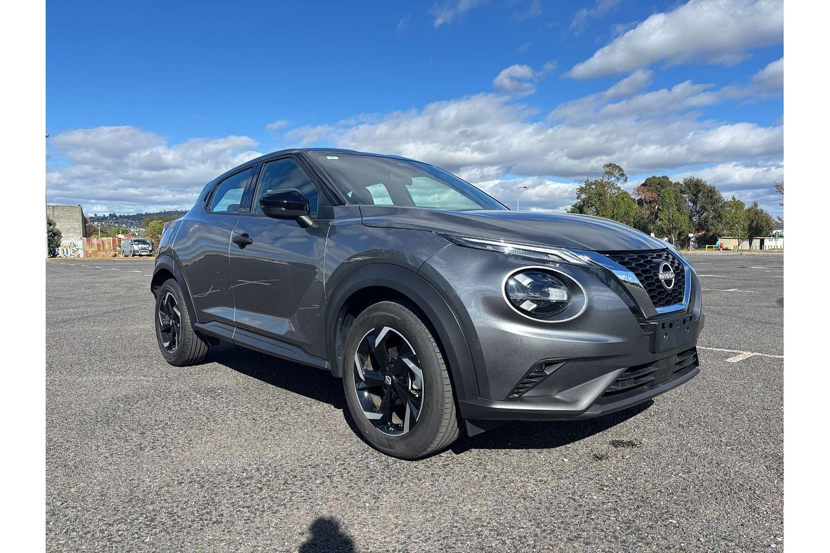 2025 Nissan JUKE ST+ F16
