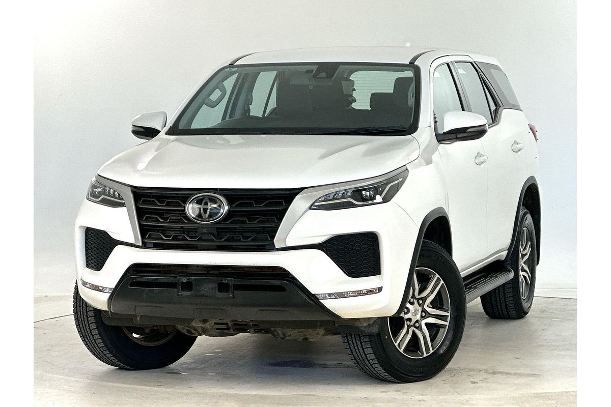 2023 Toyota Fortuner GX GUN156R