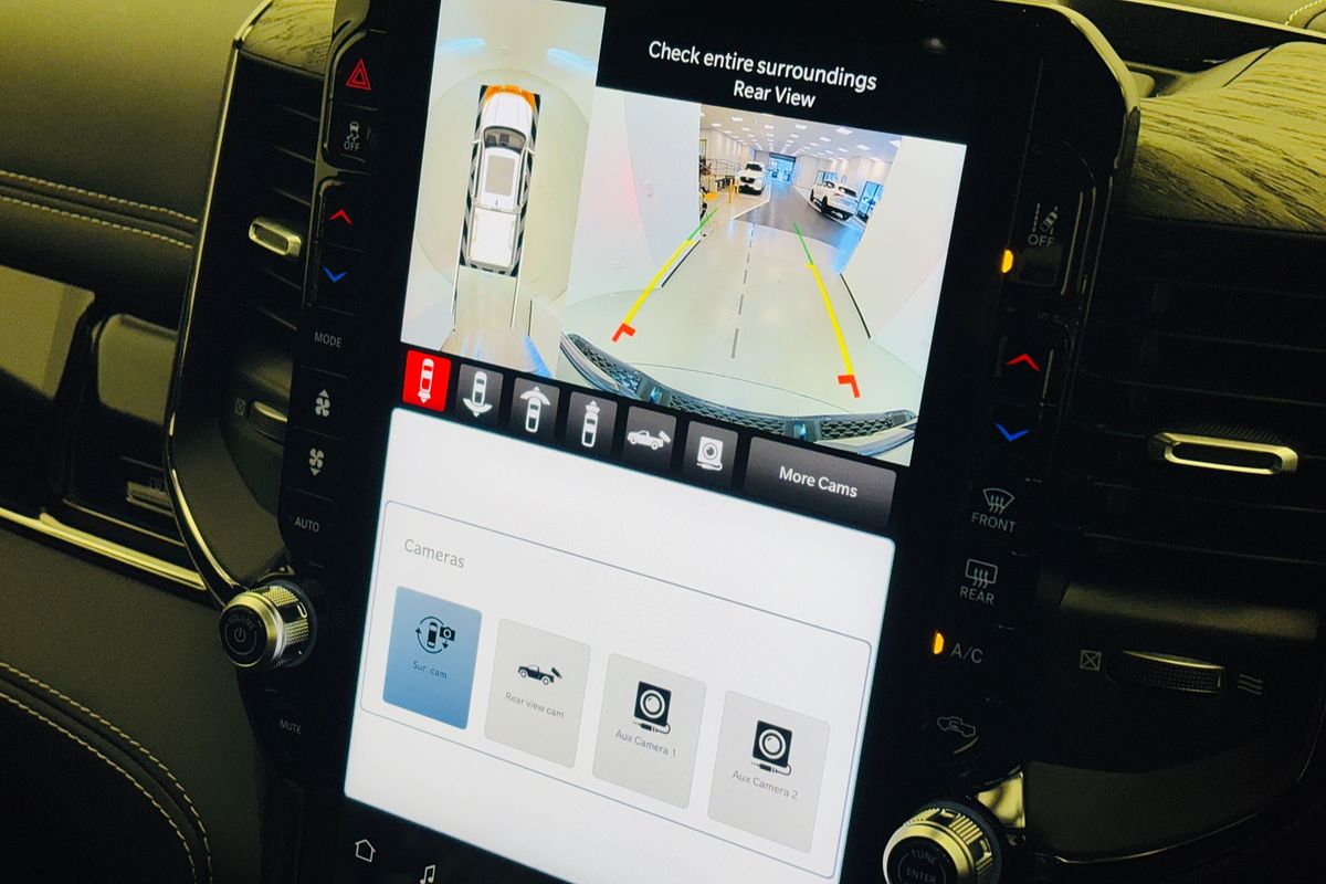 2026  Ram Trucks  Limited  RamBox HO