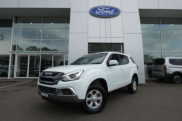 2020 Isuzu MU-X LS-M