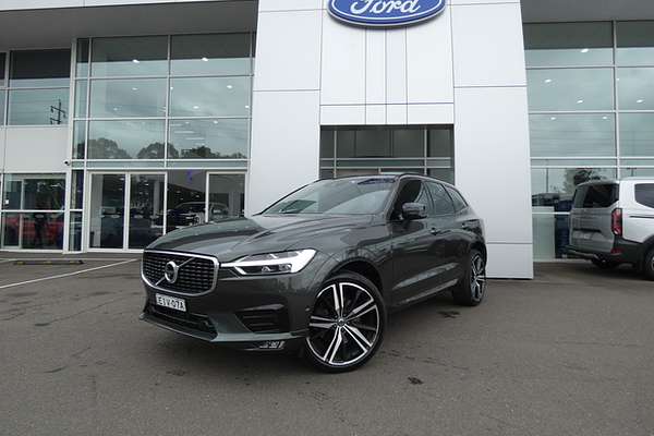 2020 Volvo XC60 T6 R-Design