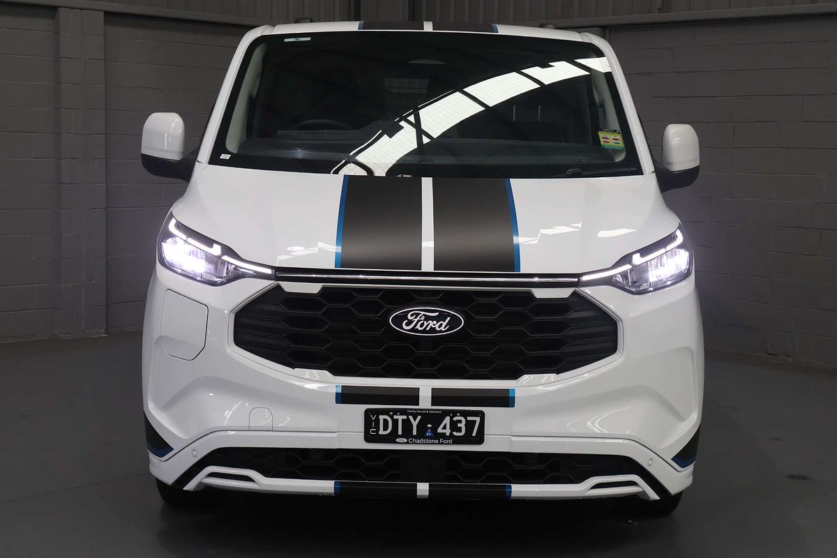 2025 Ford Transit Custom PHEV Sport SWB AV SWB Low Roof