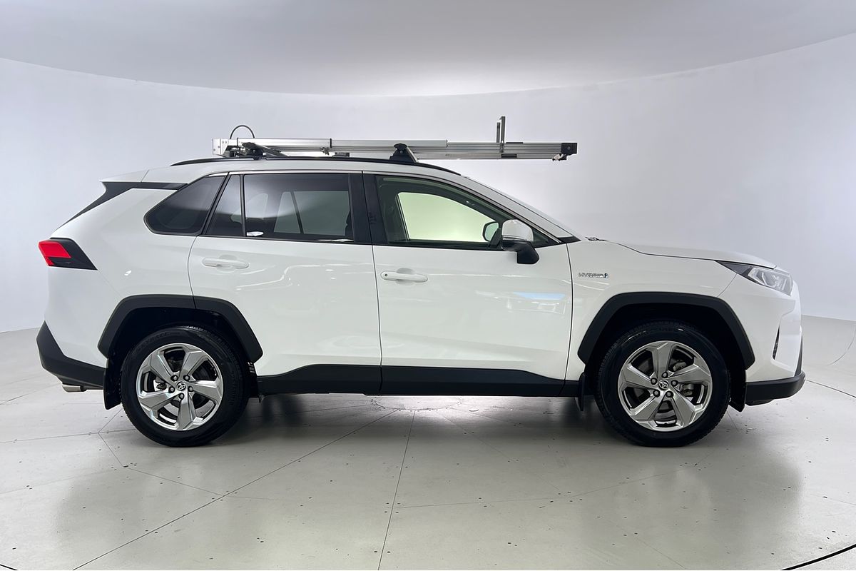2021 Toyota RAV4 GXL AXAH52R