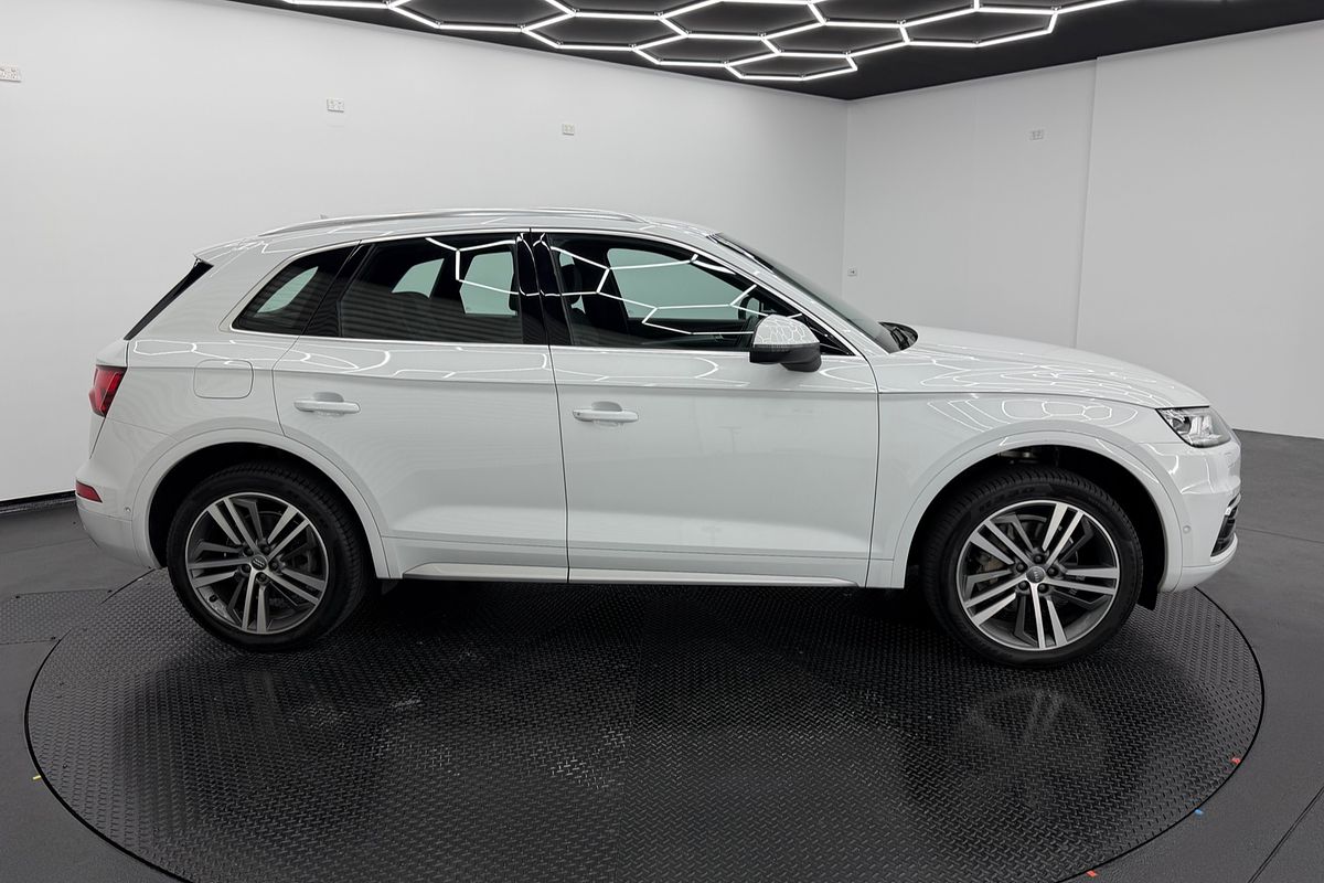 2018 Audi Q5 45 TFSI sport FY