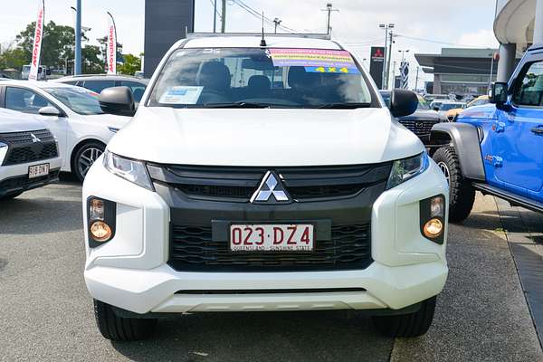 2021 Mitsubishi Triton GLX-R MR 4X4 thumb-2