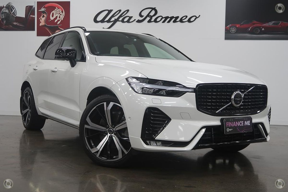 2021 Volvo XC60 B6 R-Design