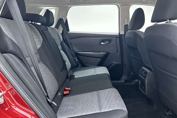 2024 Nissan X-TRAIL ST T33 thumb-11