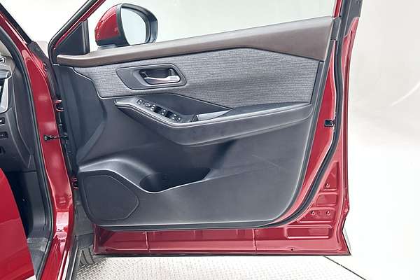 2024 Nissan X-TRAIL ST T33 thumb-18