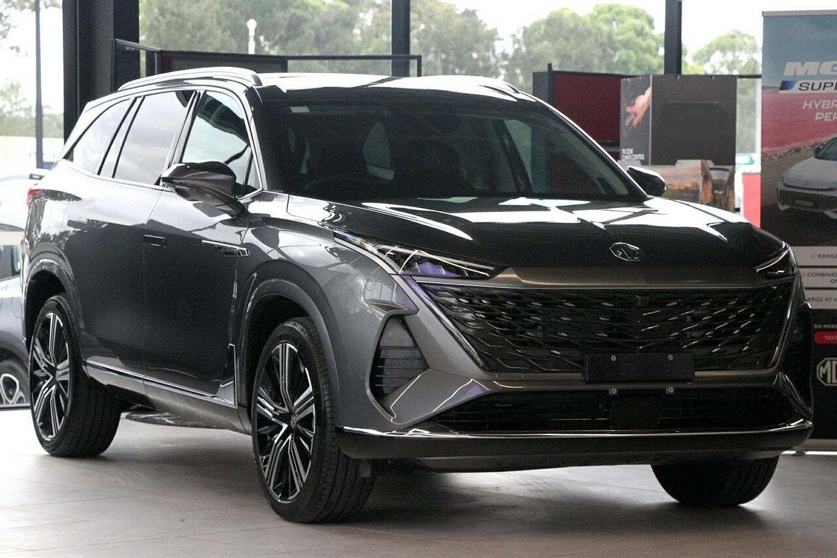 2025 MG QS Essence IS31