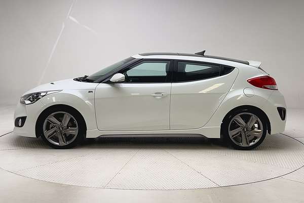 2014 Hyundai Veloster SR Turbo FS3 thumb-4