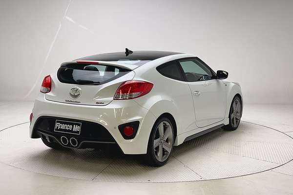 2014 Hyundai Veloster SR Turbo FS3 thumb-7