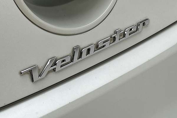 2014 Hyundai Veloster SR Turbo FS3 thumb-21