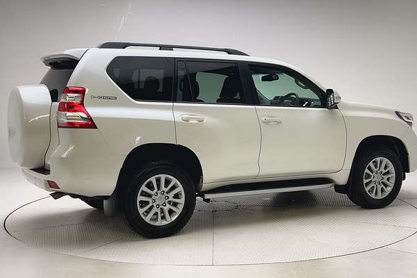 2016 Toyota Landcruiser Prado VX GDJ150R thumb-2