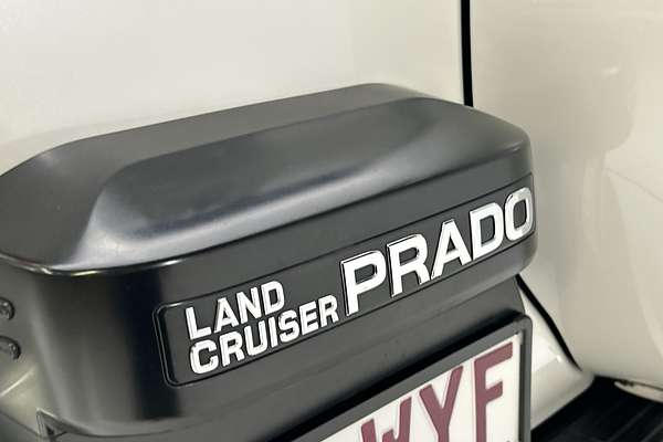 2016 Toyota Landcruiser Prado VX GDJ150R thumb-21