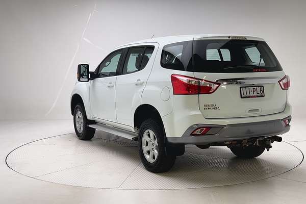2017 Isuzu MU-X LS-M thumb-8