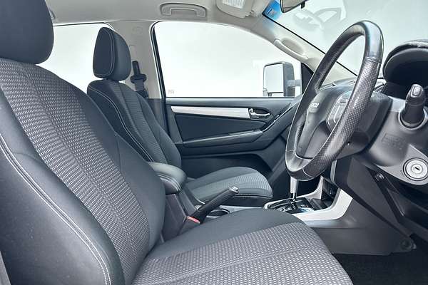 2017 Isuzu MU-X LS-M thumb-12